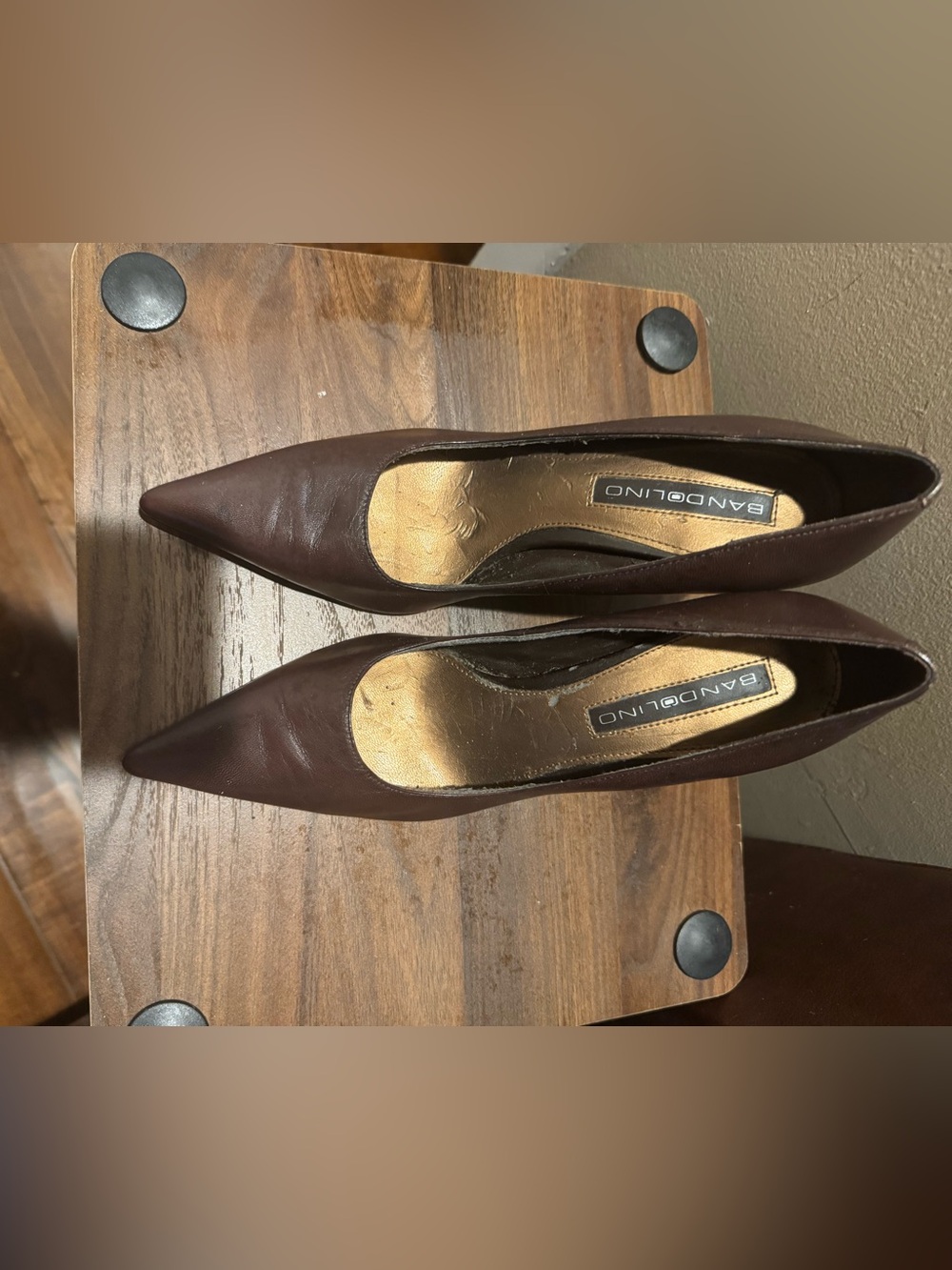 Bandolino Brown Pointed-Toe Leather Pumps